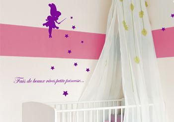 Stickers bébé fille personnalisés coeurs et fée de chambre - Décorécébo